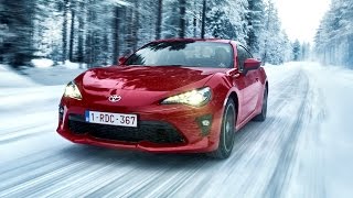 2017 Toyota GT86 snow test [upl. by Nilla761]