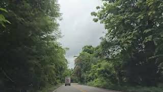 Driving In Forested Mountains Near Lampang Going Chiang Mai lampang forest chiangmai thailand [upl. by Giles196]