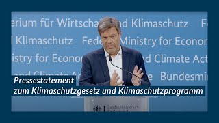 Pressestatement zum Klimaschutzgesetz und Klimaschutzprogramm mit Robert Habeck [upl. by Eeleimaj]