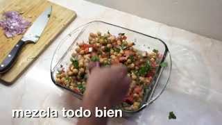 Ensalada de Garbanzos Receta Estilo de la India [upl. by Latsirc]