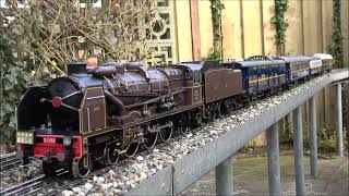 Fulgurex Chapelon NORD Pacific Gauge 1 with a CIWL train by JampM Models in the garden [upl. by Ilujna]