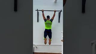 Kipping chest to bar pull up crossfit chestobar workout [upl. by Kassaraba]