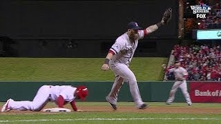 Uehara picks off Wong for final out [upl. by Bonney828]