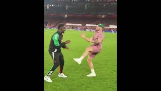 Conor McGregor vs Bukayo Saka 👀 [upl. by Catton]