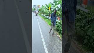 pagol chara duniya chole na🤟 rollerskating skatingreactiononroad viralvideo [upl. by Banyaz218]