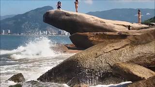 A Pedra do Jacaré na Prainha em Caraguatatuba SP [upl. by Adiarf]