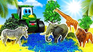 Le tracteur Johnny fait la connaissance d’animaux sauvages Jeux avec jouets pour enfants [upl. by Leirbag]