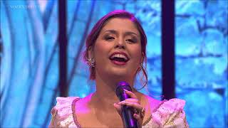 Cristina Ramos y Yanely Hernández Medley Disney Christmas Symphony 2021 [upl. by Shayne416]