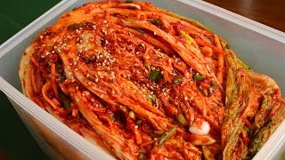 Traditional kimchi recipe Tongbaechukimchi 통배추김치 [upl. by Laehctim]