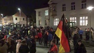 300 Personen blockieren Veranstaltungsort Proteste bei GrünenJahreshauptversammlung in Hirschaid [upl. by Ecerahc]