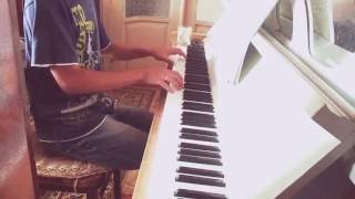 Yusuf Güney melekler seni bana yazmış piano cover [upl. by Adnih411]