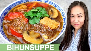 REZEPT Bihunsuppe  asiatische Hühnersuppe mit Glasnudeln  indonesische Nudelsuppe  sauer scharf [upl. by Hseyaj]