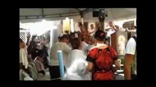 Fiesta de la Divina Misericordia RD 27 de Abril 2014  Fuego de Dios [upl. by Lorrayne150]