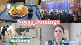 Almoçamos no shoppingFomos recebidos na igrejaLavei calçada limpei cozinha Reflexão [upl. by Missie]