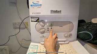 HOW TO PUT A VAILLANT ECOTEC plus 831 IN TO SERVICE MODE  Boiler Training [upl. by Gassman]