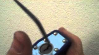 Guaranteed easiest way to make an electric pick gun in 2 minutes and demo [upl. by Axela]