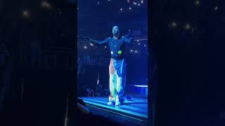 Drake performing Teenage fever [upl. by Ppilihp]