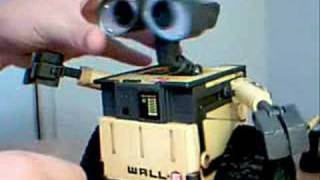 Video review of InterAction Talking WallE toy [upl. by Liamsi357]