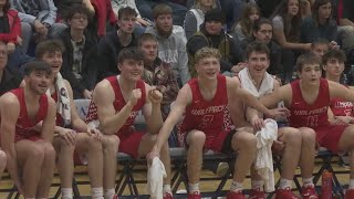 Zander Woodruffs 28 points helps Laingsburg stay perfect over Bath [upl. by Nairod]