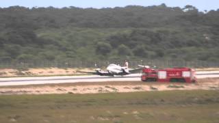 King Air wheelsup emergency landing at Port Elizabeth Airport South Africa ZSMCE [upl. by Wu117]