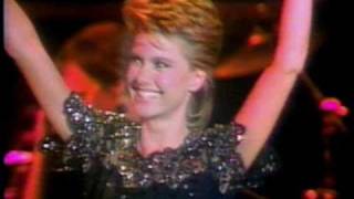 olivia newton john physical live 1999 [upl. by Enyrhtac]