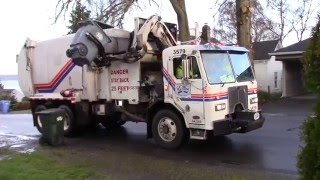 Growling Peterbilt Wayne Curbtender [upl. by Iuq356]