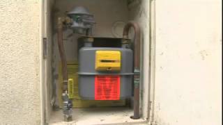 How To Read Your Gas Meter semidetached home [upl. by Chemosh]