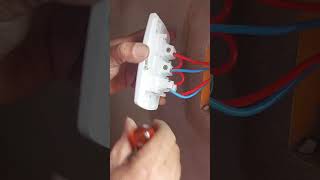 Como instalar interruptor duplo com tomada shortsvideo construçãocivil obra [upl. by Nywrad]