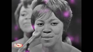 Staple Singers Pray Rare Clip The Early Years Live [upl. by Aleinad]