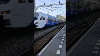 Arriva Flirt op Houten [upl. by Domella302]