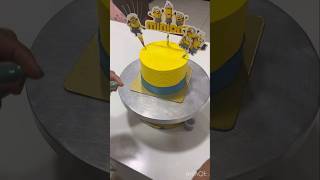 Minions decoration idea for cakes  homemade cake decoration  shortsfeed homemade homebaker [upl. by Senilec880]