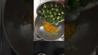 Bhendi chi bhaji easyfoodtomakeathome झटपटcooking [upl. by Doe660]