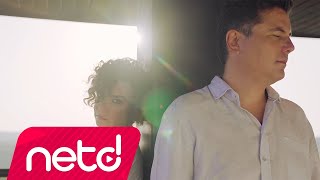 Suat Suna feat Fatma Turgut  Aramızda Uçurumlar [upl. by Uticas]