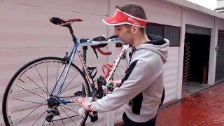 Come lavare una bici da corsa  Tutorial [upl. by Anera]