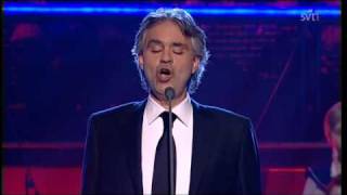 Andrea Bocelli  Voglio Vivere Cosi Live Skavlan 2010avi [upl. by Ardeth189]