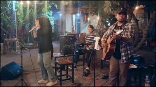 kubenci kau dengan cintakuTitocover coversong music bandakustik [upl. by Atinel]