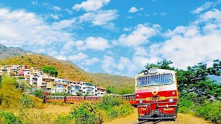 Kalka Shimla Toy Train dancing on bumpy Railroad [upl. by Cleasta]