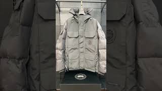 Canada Goose down jacket httpsmujichaopaiaxyupoocom whatsapp86 13650899613 [upl. by Freda]