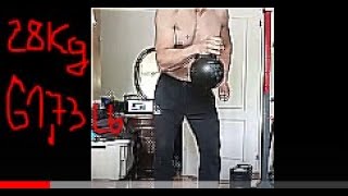 28kg 6173lb kettlebell test of wrist forearm strength unoszenie kettla z kątem prostym w łokciu [upl. by Nerraf]