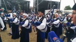 Banda de gaitas de Oviedo en las fiestas del Carbayu 2015 [upl. by Junina]