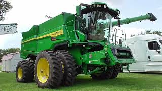 JOHN DEERE S7 800 [upl. by Spearing555]