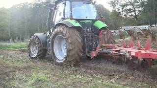 Lionel et le tracteur DEUTZ FAHR 120 AGROTRON à la charrue  Placey Doubs Franche Comté agriculture [upl. by Carvey]