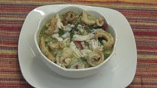 Como hacer pozole verde de pollo a mi estilopozole [upl. by Kilmarx]