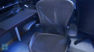 HD Herman Miller Aeron Unboxing [upl. by Siroval]