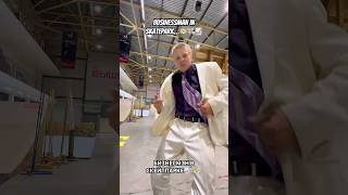 BUSINESSMAN IN SKATEPARK  БИЗНЕСМЕН В СКЕЙТПАРКЕ shorts business crypto extremesports [upl. by Conlee387]