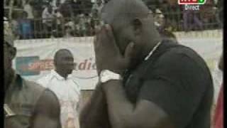 Yekini Jr vs Tonnerre [upl. by Ame]