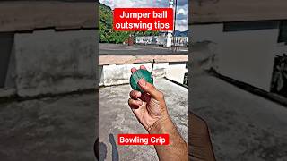 jumper ball outswing tipsjumper ball से outswing kaise करेshorts cricket tips tutorial [upl. by Aknahs]