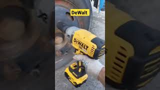 Гайковерт DeWalt dcf899 крутит [upl. by Gonagle]