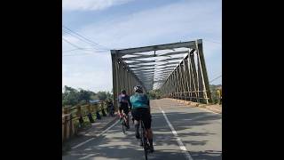 Jembatan Merdeka Samboja Gowes nostalgia Kota Balikpapan roadbikeindonesia cyclist borneo joss [upl. by Ennoved]