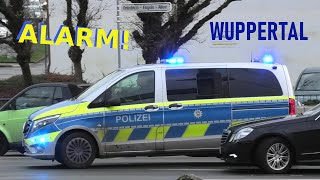 ALARM Polizei rast durch Wuppertal  Lautsprecher hilft an roter Ampel  MercedesBenz Vito [upl. by Konopka256]